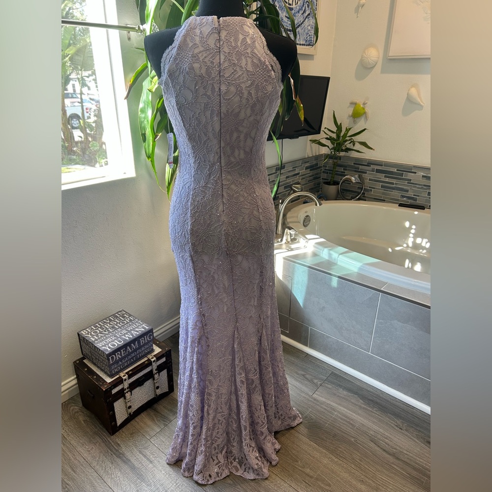 New dress - Picture 2 of 15